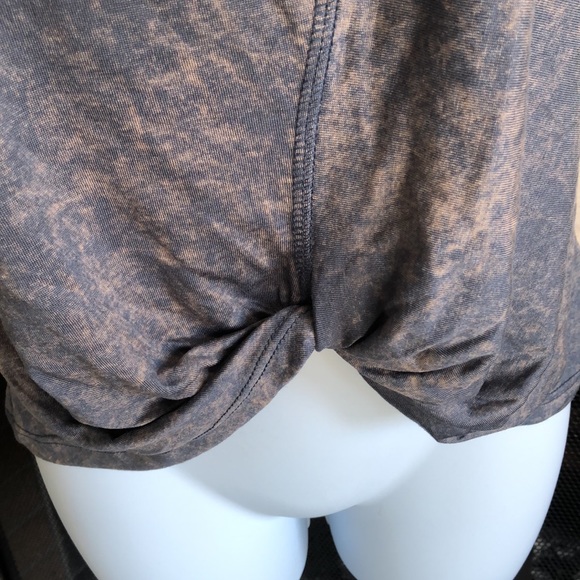 NEW Zella Girl’s Gray Tank Top with Knot - Picture 4 of 8